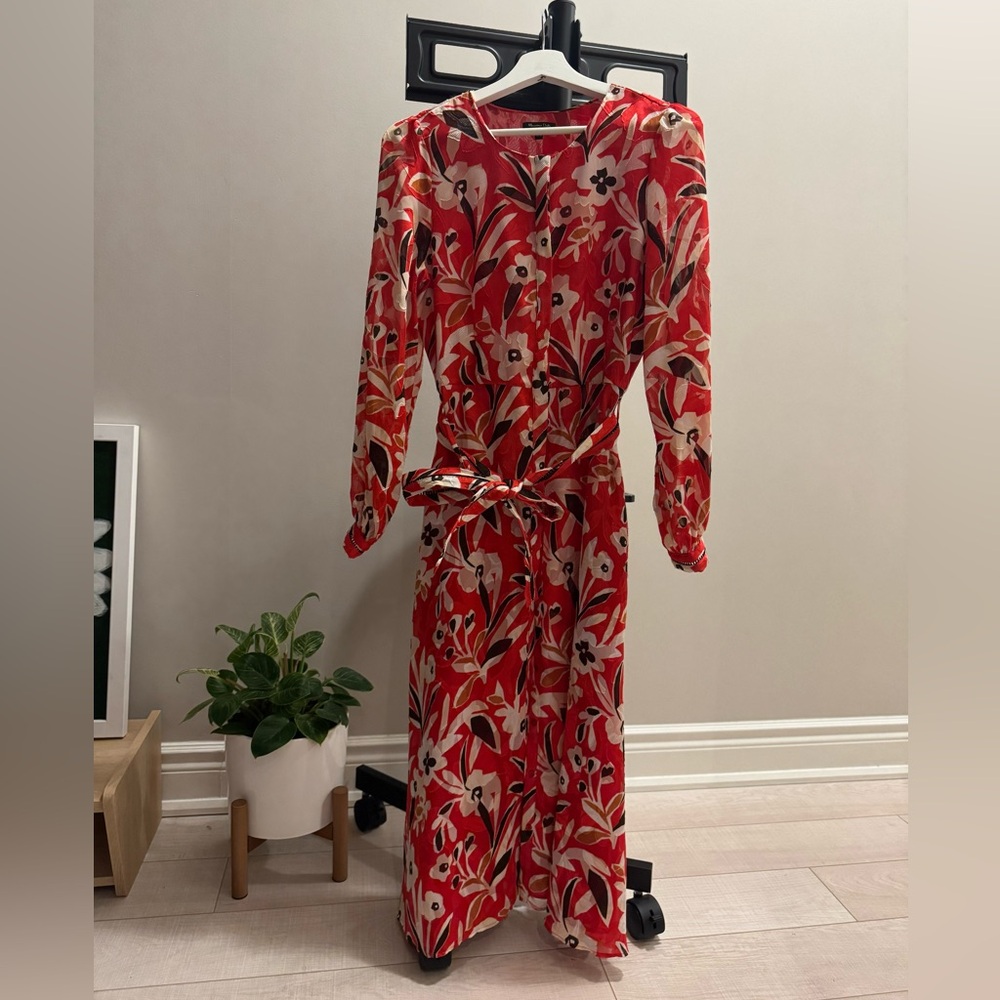 Massimo Dutti red floral belted dress size 6